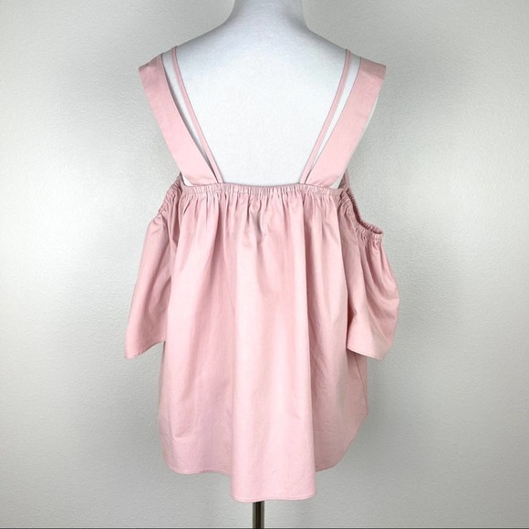NWT J.O.A Just One Answer Cold Shoulder Top - Picture 3 of 9